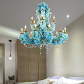 Candelabro LED vintage de metal azul con detalles de cristal - 12 luces para restaurantes y ambiente floral